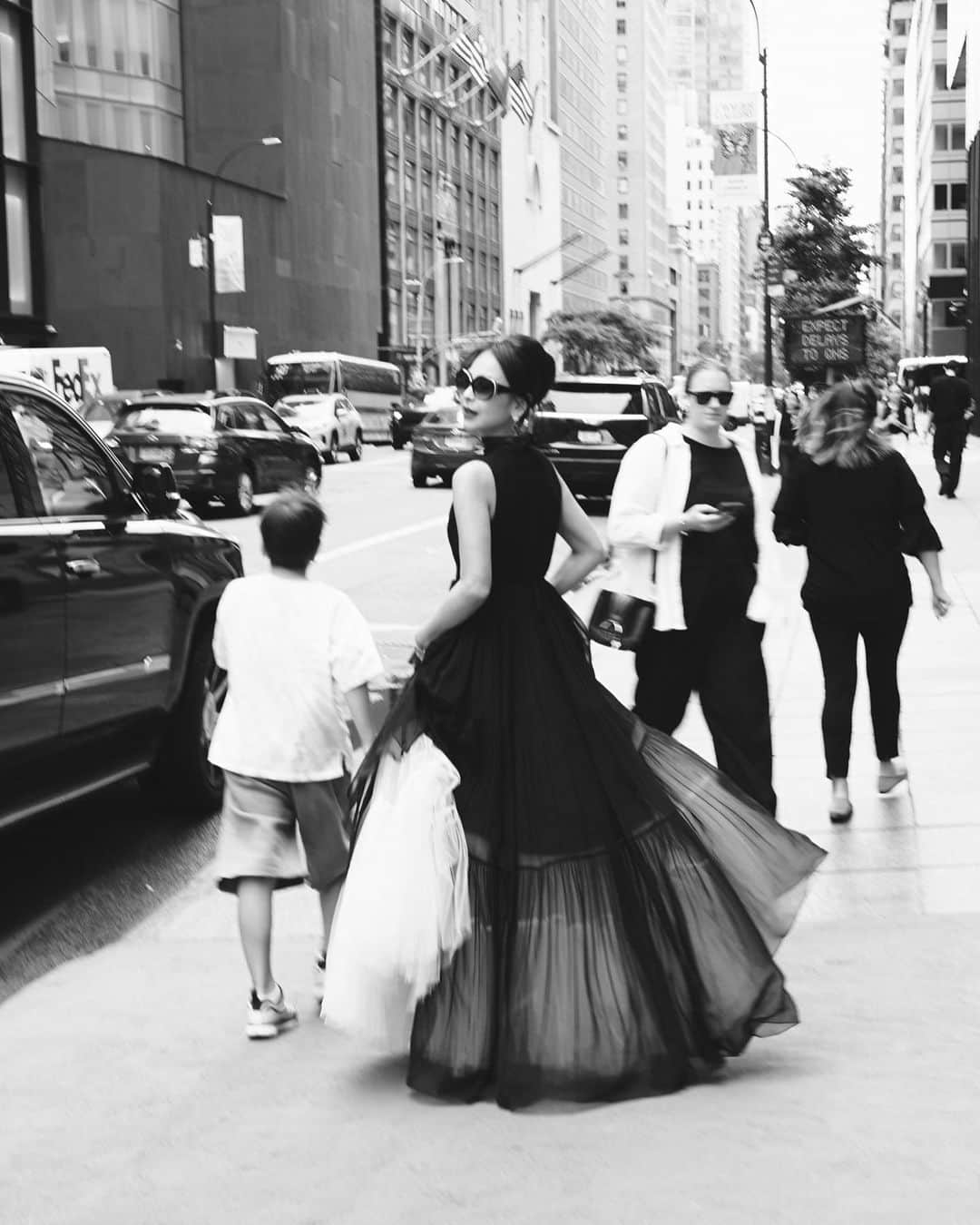 のインスタグラム：「📷🗽✨ @linatakefoto  @ububee8  @shokomakeup」