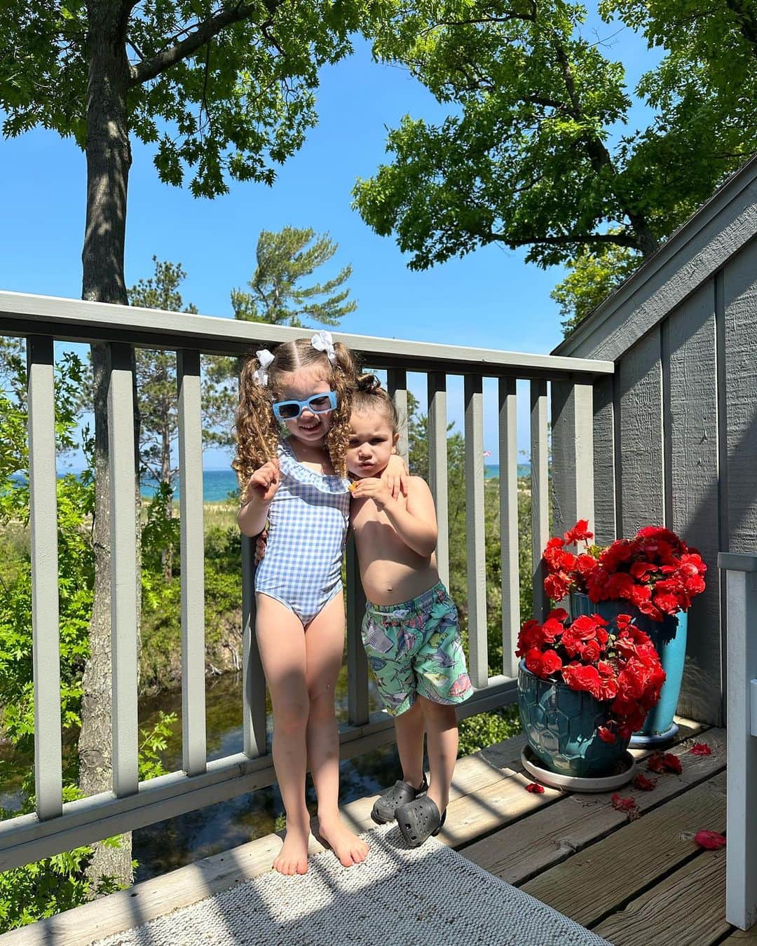 メリッサ・モリナロさんのインスタグラム写真 - (メリッサ・モリナロInstagram)「Michigan🎞️」7月8日 7時11分 - melissamolinaro