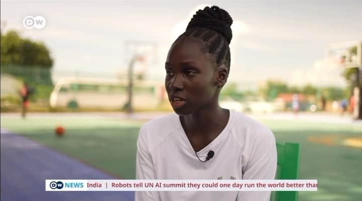 ルオル・デンのインスタグラム：「Watch @dwnews story about LDF’s Deng Academy. The coverage focuses on how Deng Academy is inspiring South Sudanese youth!   DW news interviews one of our female basketball players Tasha Ajok Deng! Tasha has been playing basketball for five years - she hopes to one day play in the WNBA as well as the National South Sudan Women’s Basketball Team 🇸🇸🏀  Credit: https://www.dw.com/en/south-sudan-high-hopes-for-young-basketball-players/g-65943254  #giftedtogive #ldf #basketball #sportfordevelopment #southsudan #dengacadmey」