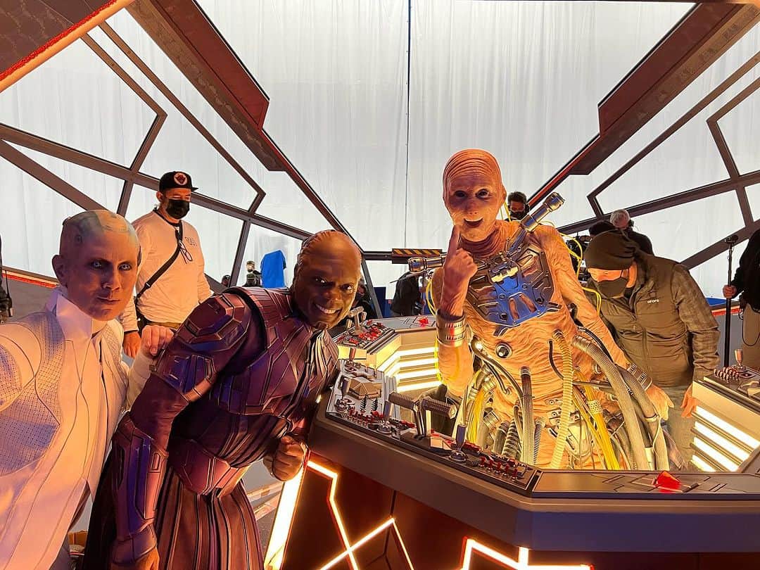 ジェームズ・ガンのインスタグラム：「Guardians of the Galaxy Vol 3 is on digital TODAY! (And still in theaters if you’re watching for the first time.) #GotGVol3」