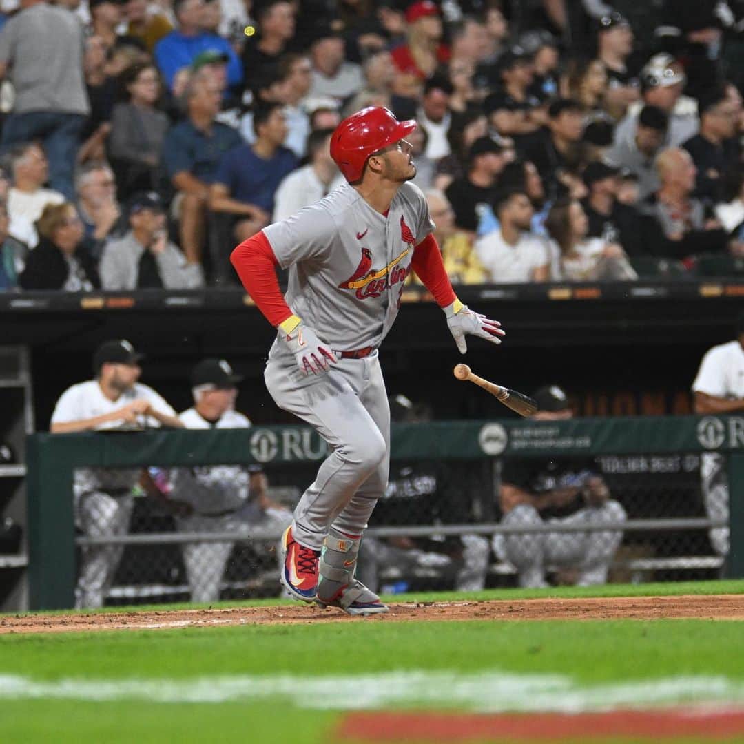 セントルイス・カージナルスのインスタグラム：「That one got out in a HURRY!  Nolan Arenado goes deep AGAIN!」