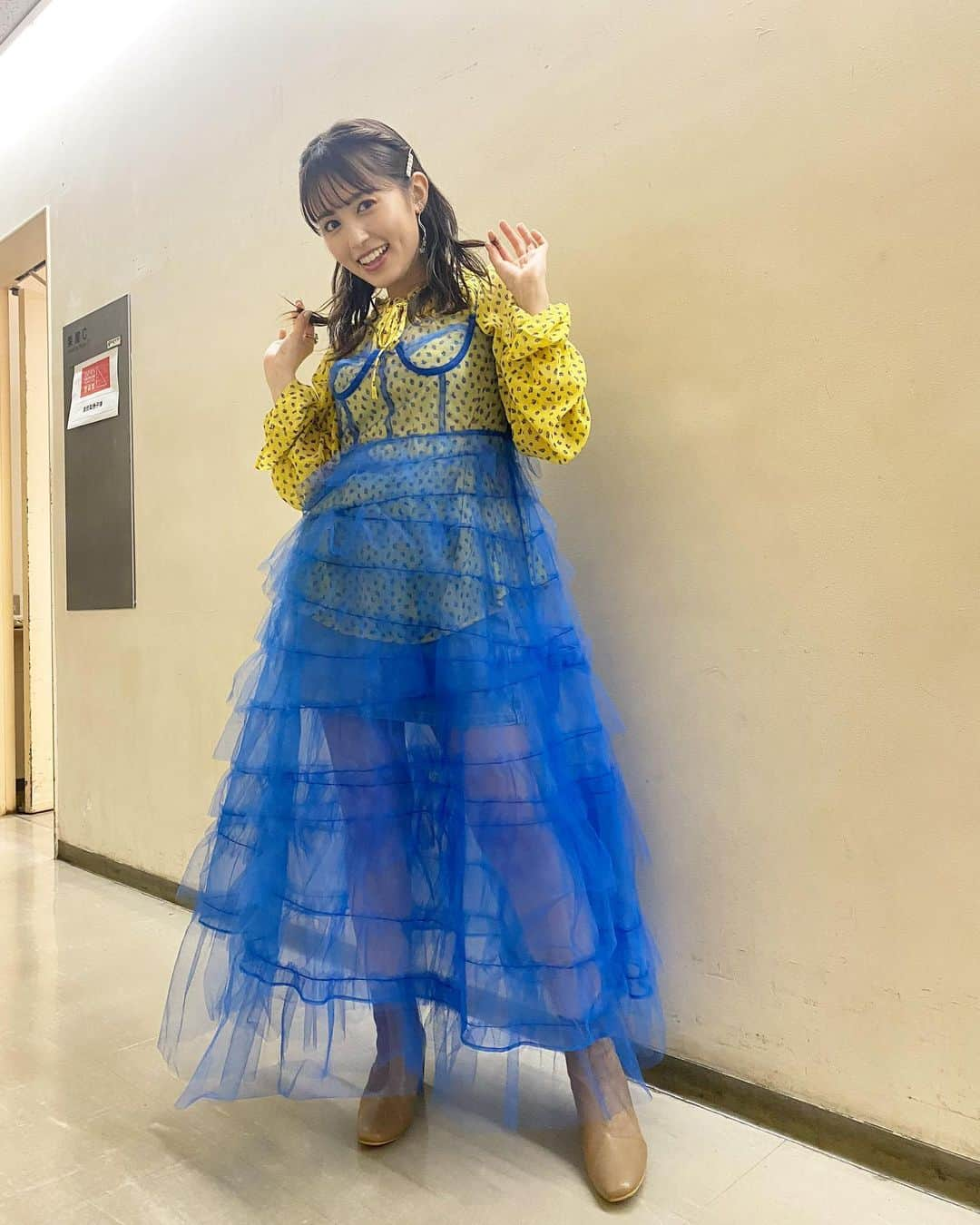 逢田梨香子さんのインスタグラム写真 - (逢田梨香子Instagram)「🗓️06.03 さよなら中野サンプラザ音楽祭①  一カ月以上経ってしまった、、 忘れてたわけじゃないよ🥲 時間経ってしまったけど思い出を投稿しておきます🫶  今回も素敵で可愛いお衣装をありがとうございます🌼  #さよなら中野サンプラザ音楽祭」7月8日 10時37分 - aida_rikako_