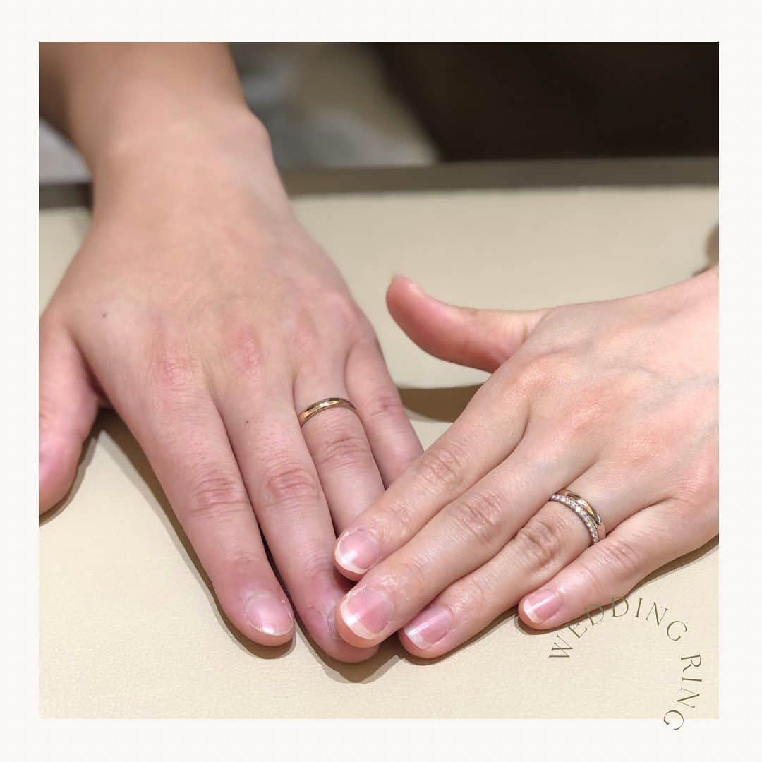 j_paris_bridalのインスタグラム：「————————————————  【お客様Photo💍】 ⁡ みなさまこんにちは😊 お客様のお写真を投稿させていただきます💓  エタニティリングと結婚指輪の 重ね付けコーディネートがぴったりでした✨🥰  ジュエリーパリでは指輪を選ぶ時間も楽しんでいただきたいという想いからスタッフが一から丁寧にご案内し、お2人の大切な指輪選びのサポートをさせて頂きます☺️💍 ⁡ 詳しくはお電話、メールにてお気軽にお問い合わせくださいませ📩 皆様のお越しを心よりお待ちしております♪  ————————————————  #婚約指輪 #結婚指輪 #マリッジリング #エンゲージリング #ブライダルリング #結婚指輪福井 #結婚指輪人気 #ジュエリーパリ福井 #婚約指輪福井 #結婚指輪人気 #結婚指輪おすすめ #ブライダル指輪 #結婚指輪専門店 #婚約指輪おすすめ #婚約指輪専門店 #ring #marriage #bridal #wedding #結婚 #ウェディング #プレ花嫁 #ブライダル  #結婚式  #結婚式準備 #福井のいいところ #jewelryparis #ジュエリーパリ #エタニティリング」