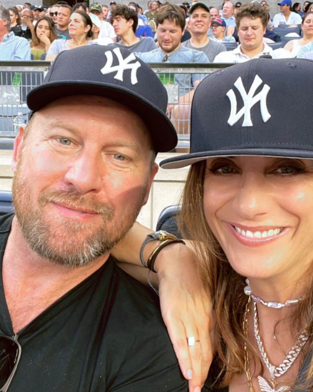 ケイト・ウォルシュさんのインスタグラム写真 - (ケイト・ウォルシュInstagram)「Had such a great evening w/ @andynix1 & crew @yankees stadium #summerinthecity☀️」7月8日 10時48分 - katewalsh