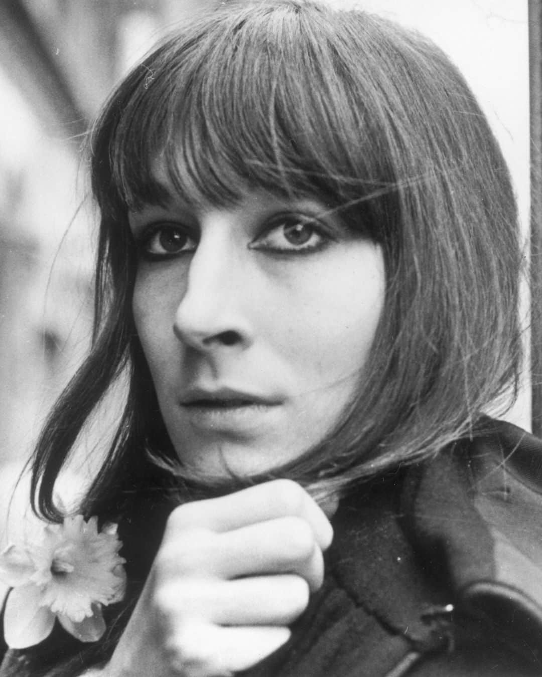 AnOther Magazineのインスタグラム：「Happy birthday Anjelica Huston 🎈⁠ ⁠ From an early age, Huston knew she had something. “Not necessarily a talent like a musician or an artist where you actually present something, but a talent for the transmission of expression,” she told AnOther in 2008, “and that was really what I found through acting. I always liked the open-endedness of it, the fact you’re creating something that’s so intangible.” ⁠ ⁠ Revisit our interview with the star at the link in bio 📲⁠ ⁠ 📸 Anjelica Huston, 1971. Courtesy of Getty」