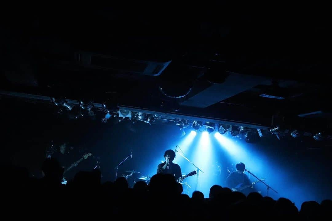 センチミリメンタルさんのインスタグラム写真 - (センチミリメンタルInstagram)「6/23(金) Music Club JANUS（大阪）  (遅ればせながら)東名阪ツアー初日の様子。  #センチミリメンタル #センミリ  #4th_Tour  #温詞 #centimillimental #cenmilli  #写真 #photo  #camera #photography  #art #アーティスト #band #ソロユニット #music #音楽 #歌  #jpop」7月8日 20時33分 - centimillimental