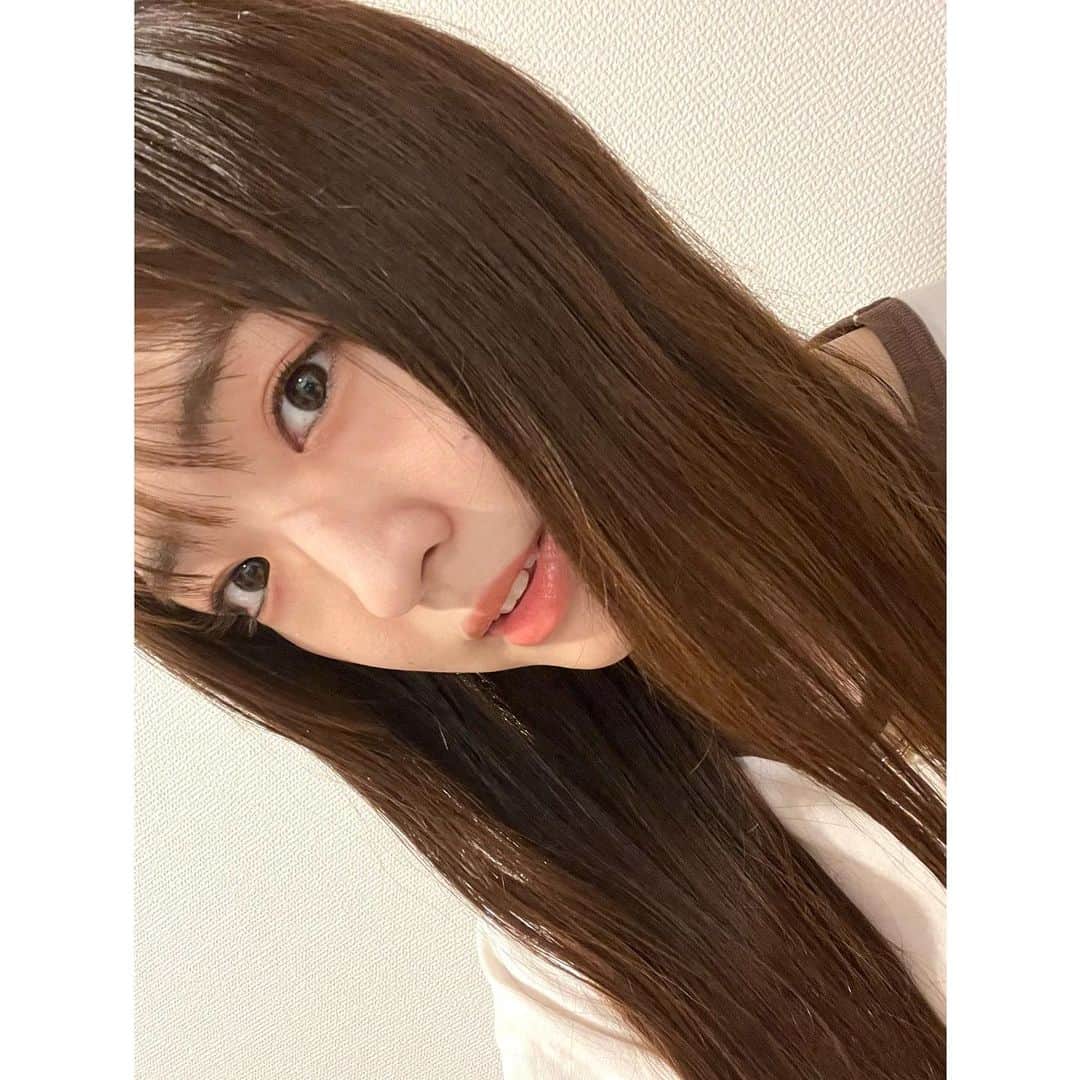 春名真依さんのインスタグラム写真 - (春名真依Instagram)「＊ アップ。 そしてストレート。  #selfie #ストレートヘア」7月8日 20時48分 - harunamai_official