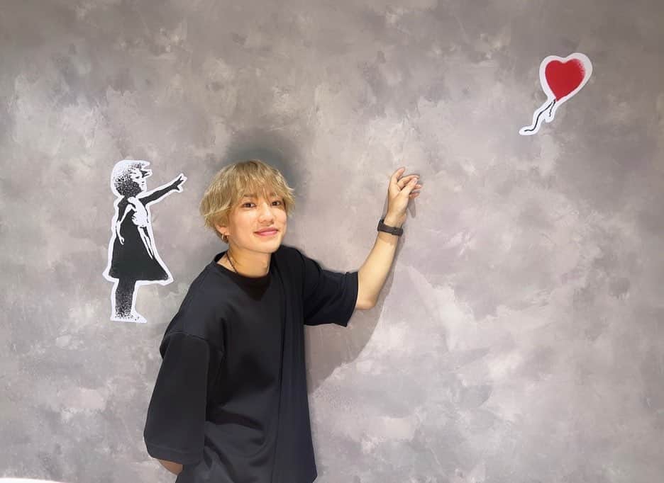 TAIYUのインスタグラム：「バンクシー、、！？！？🎈」