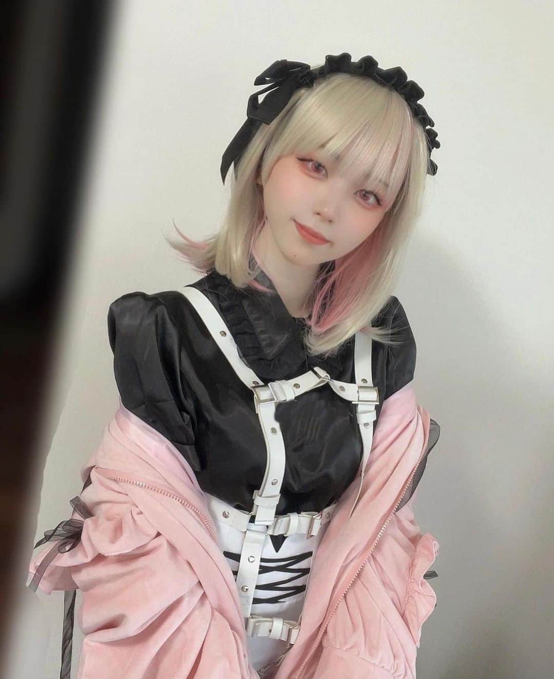 ひなぎょうざのインスタグラム：「#cosplay_style #コスプレイヤーさんと繋がりたい #コスプレ #コスプレイヤー #cosplaygirl #cosplay #jcブランド #jc #アオハル #japanesegirl #女子中学生#カメラマン募集 #カメラマンさんと繋がりたい #被写体になります #被写体モデル合流 #被写体希望 #ポートレート #ポートレート撮影 #ポートレートモデル #japanesegirl  #カメラマンさんと繋がりたい  #ポートレート #ポートレート撮影 #jk #原神 #genshinimpact」