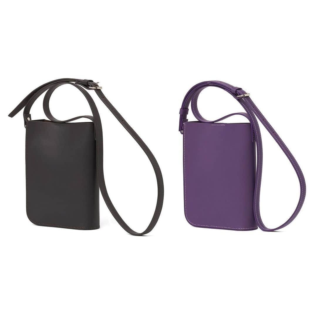エドロバートジャドソンのインスタグラム：「BUCKS - BOX STICTH POUCH  #edrobertjudson」