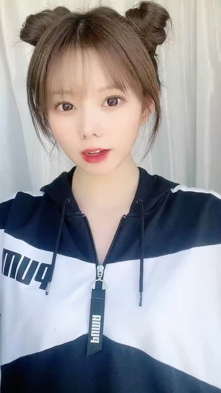 のインスタグラム：「TikTokとは違うver🐻‍💖」