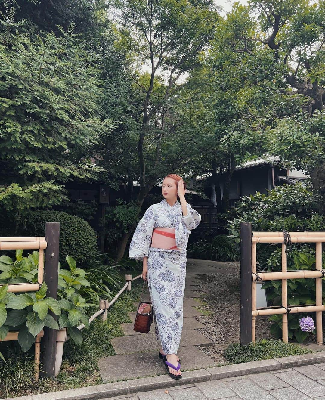 Julia Castroさんのインスタグラム写真 - (Julia CastroInstagram)「kawagoe🎐  夏の始まりに浴衣を着て川越をお散歩してきました。 日本の昔ながらの街並みと、緑の綺麗な川越は初夏に遊びに行くのにぴったりな場所でした🎋  美味しいものも沢山食べられて大満足♡ 次はどこに行こうかな？ . #kawagoe #japan #yukata #summer #summertime  #川越 #川越食べ歩き  #浴衣 #夏  #夏のはじまり」7月8日 21時22分 - julia.c.0209