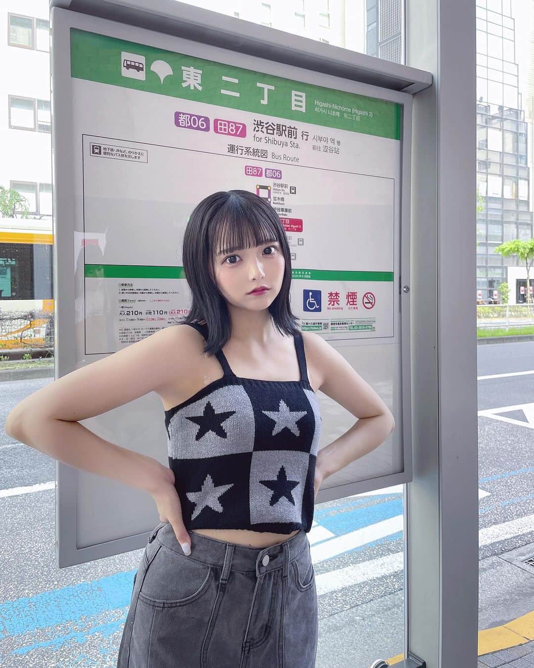 福山梨乃さんのインスタグラム写真 - (福山梨乃Instagram)「🚏🚏 . tops→ @shein_japan  bottoms→ @shein_japan  . 違う土地いくとバスの乗り方だいたいわかんなくて困るんだけどみなさんは先払いですか、、、？？？」7月8日 21時29分 - rinomaru_