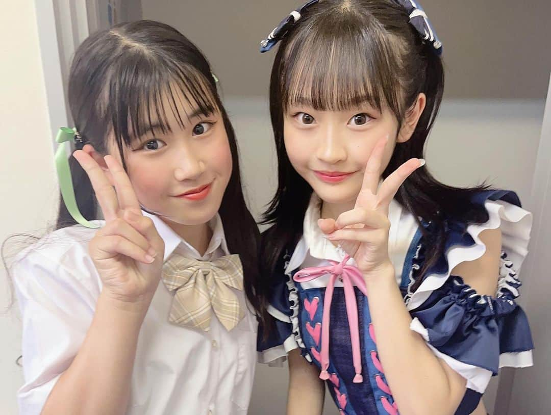 西野心桜さんのインスタグラム写真 - (西野心桜Instagram)「今日のLIVEでかわいい アイドルの女の子たちと 写真撮ったよ👧🏻💓 Cuugalのろこことして 知ってもらえてて うれしかった🥺🥺🥺 また会えたらいいな〜🫶🏻🫶🏻   #キューガル  #キューーガル  #cuugal  #アイドル  #名古屋」7月8日 21時49分 - o2_cocoro