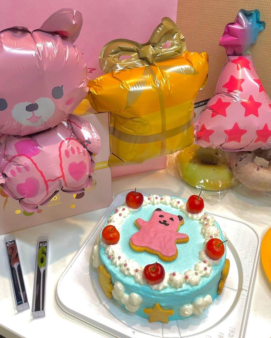 佐々木ほのかのインスタグラム：「誕生日ケーキ作ったんよ〜✨✨✨ #ケーキ #happybirthday  #誕生日 #誕生日ケーキ #手作り」
