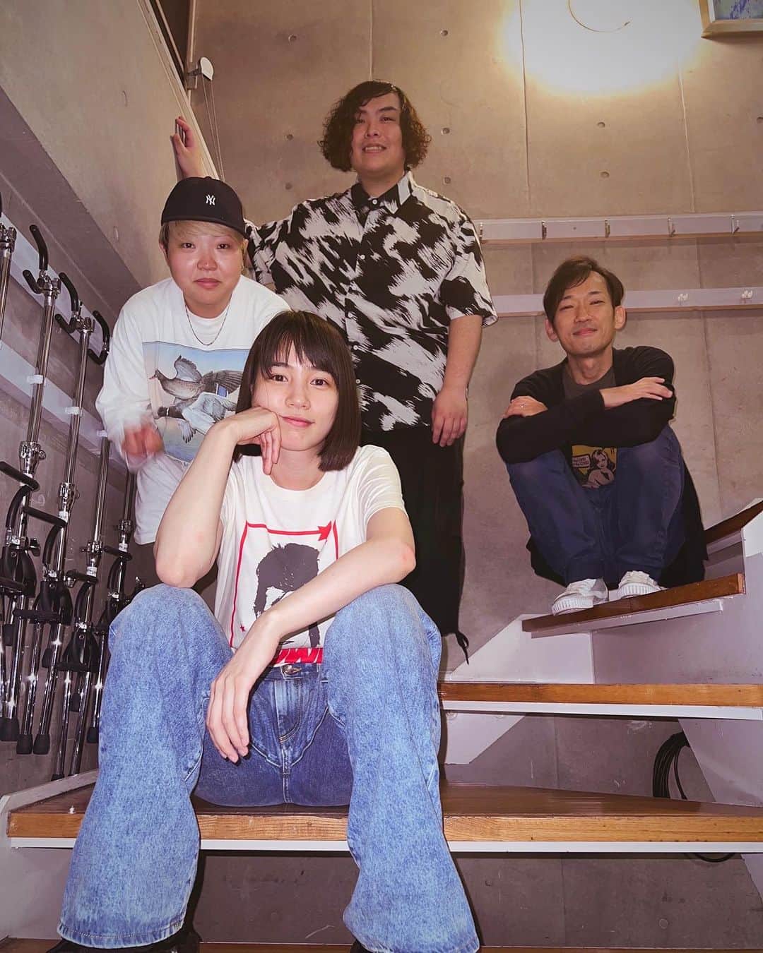 のん（能年玲奈）のインスタグラム：「PURSUE TOURそしてNON FESTAまであと1日。 リハ後の写真。 明日、頑張るぞー。 みんな来てねほんとに来てね〜。 Zeep Hanedaで待ってるよー🔥  #のんPURSUE #NONFESTA #配信もあるよ」