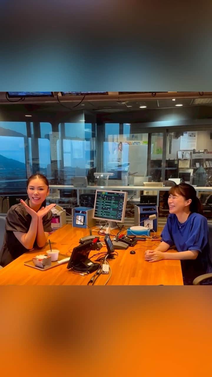 森理世のインスタグラム：「Thank you to @riekitou for having me on @yasaiwomotto_chat recently- I hope you all were able to tune in 📻🥰  @yasaiwomotto_chatさまに 呼んでいただきました😊  @riekitou さん、ありがとうございました❣️」