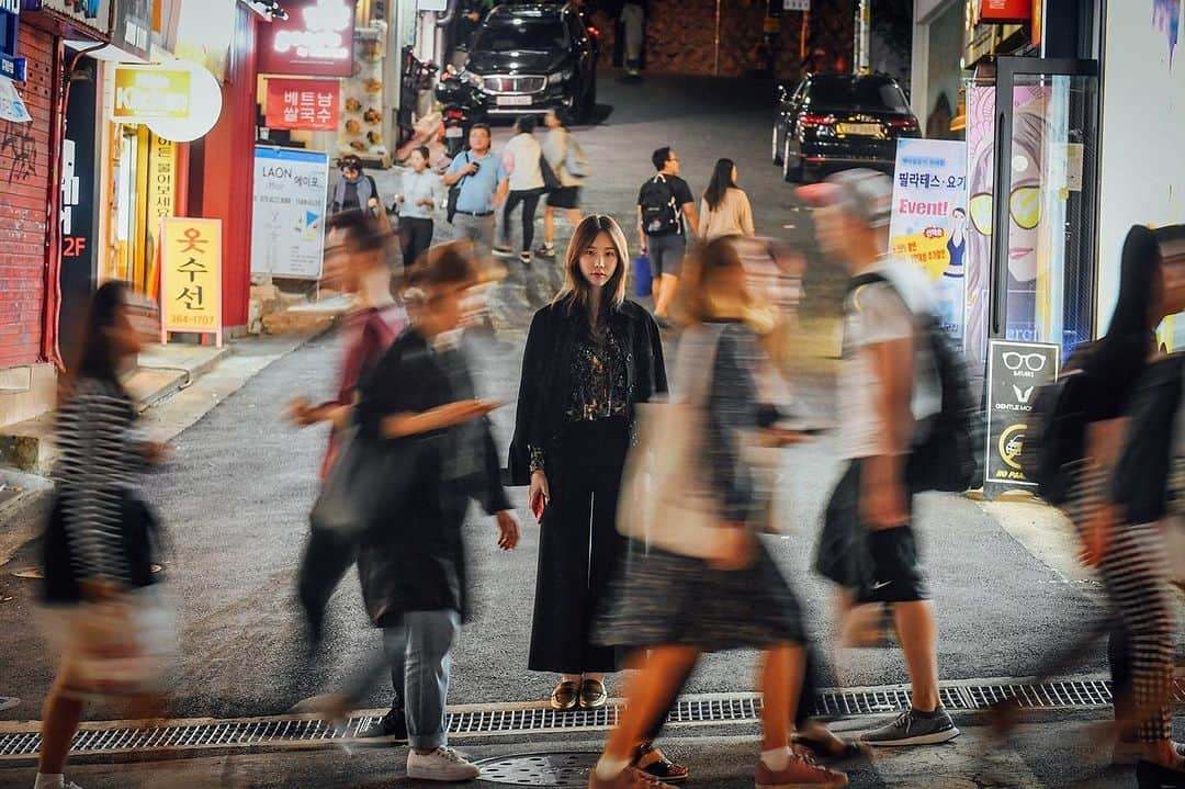 Diem、さんのインスタグラム写真 - (Diem、Instagram)「작업을 거의 하지않는 이유 매우더우니까…📸  #photographer #diem #portraitphotography #korea #koreanstyle #fashion #한국 #패션 #사진 #인물 #프로필 #개인화보 #컨셉 #모델 #フォトグラファー #写真 #モデル #portrait #model」7月8日 14時23分 - diem__