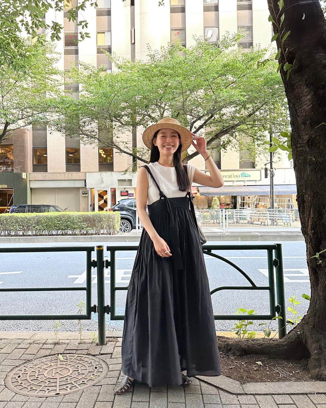 阿久津ゆりえさんのインスタグラム写真 - (阿久津ゆりえInstagram)「KAIEKAのお気に入りワンピ❤︎ デザイナーのあべりに撮ってもらった🤭笑 #KAIEKA #coordinate」7月8日 14時36分 - yurie__a