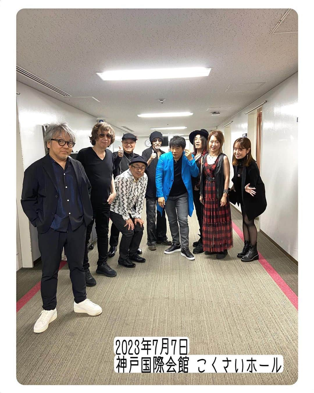 ASKAのインスタグラム：「⁡ ⁡ツアー13公演目。 七夕の神戸。 本番前。 ありがとうございました。 ⁡ ⁡ ⁡ #ASKA  #WonderfulWorld2023  #WonderfulWorld  #ASKAバンド #澤近泰輔 (Pf、編曲) #佐藤邦治 (Dr) #鈴川真樹 (Gt) #是永巧一 (Gt) #荻原基文 (Bs) #クラッシャー木村 (Vn) #一木弘行 (Cho) #SHUUBI (Cho)」