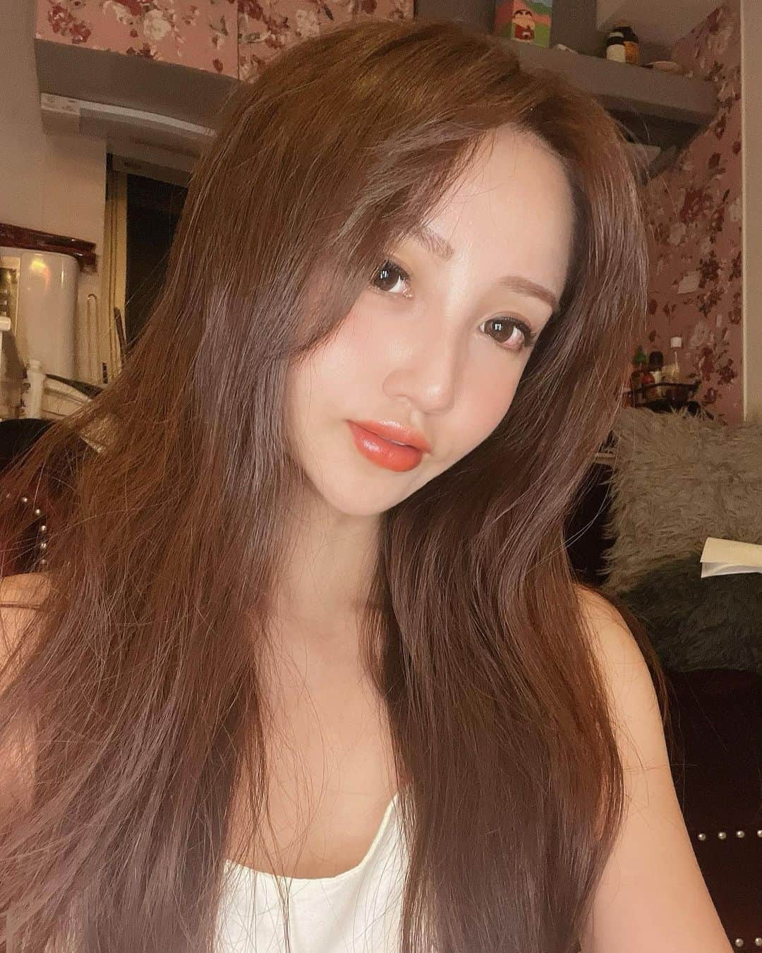 のインスタグラム：「グッズつくってるお」