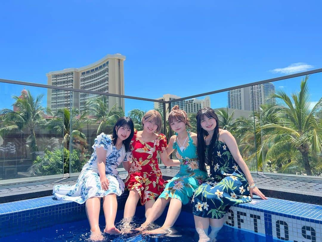 三村妃乃のインスタグラム：「🌺🌴  本日7月8日21時から、CS TBSチャンネル1にて、『第5回AKB48グループ歌唱力No.1決定戦 ご褒美ハワイ旅行』が放送になります！  飛んだり跳ねたり歌ったり。 盛り沢山な90分、ぜひご覧ください！」