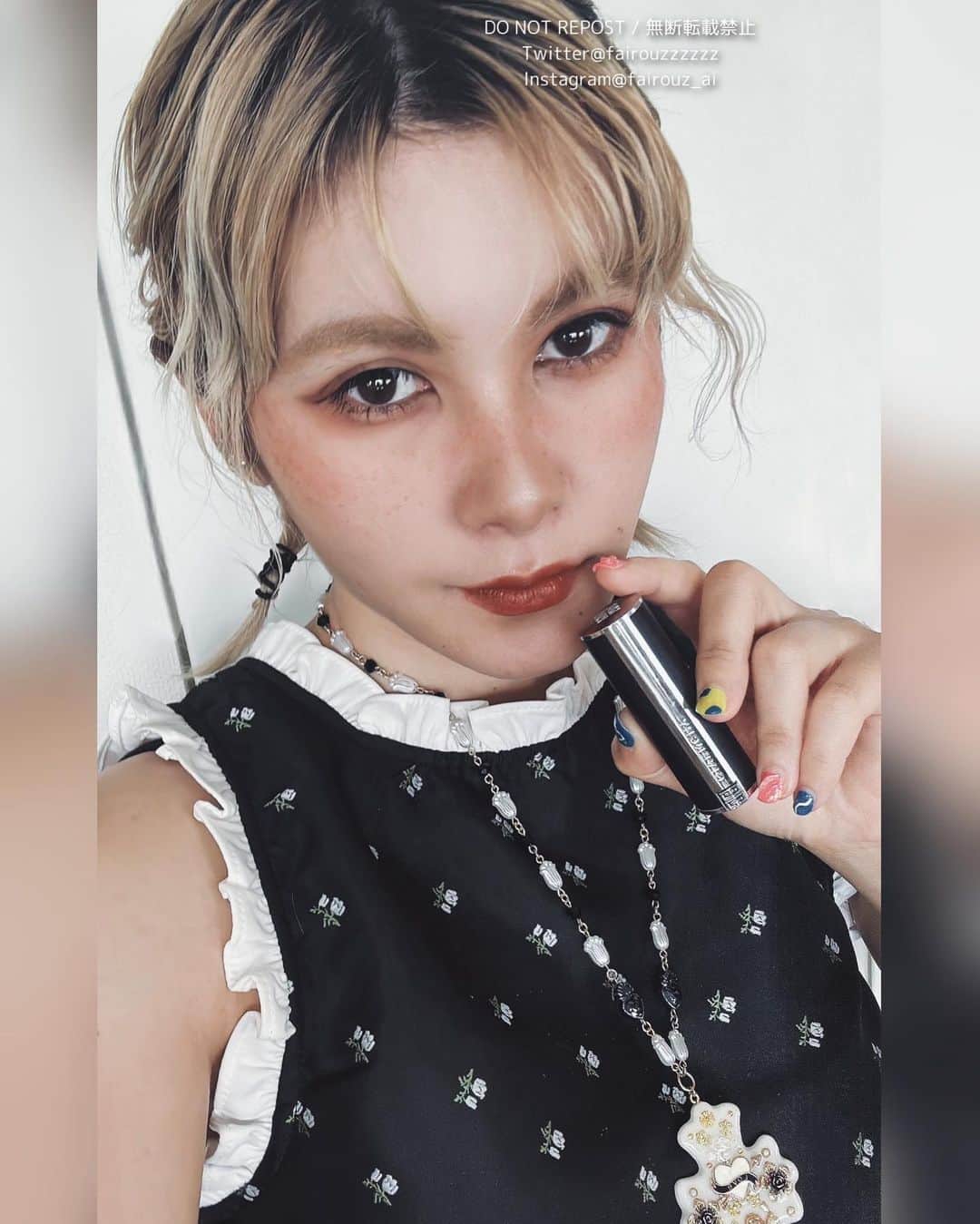 のインスタグラム：「ブラウンみのリップ好きすぎ 感謝❤️‍🔥感謝❤️‍🔥感謝❤️‍🔥 わたしの座右の銘は『紅茶と口紅は濃いほうがいい』です🙋🏼‍♀️  この前のインライで話したファンアート用のタグ、今日くらいにストーリーでアンケートを取るので、ぜひよろしくお願いします  #fairouzai #ファイルーズあい」