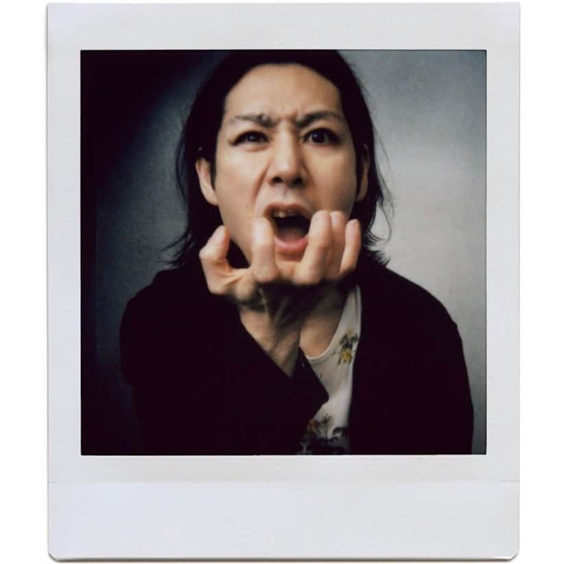 小林尊のインスタグラム：「🗽🌭 🎆  がぉぉ 🔥🦖 love this photo! Thanks @unicornfightclub」