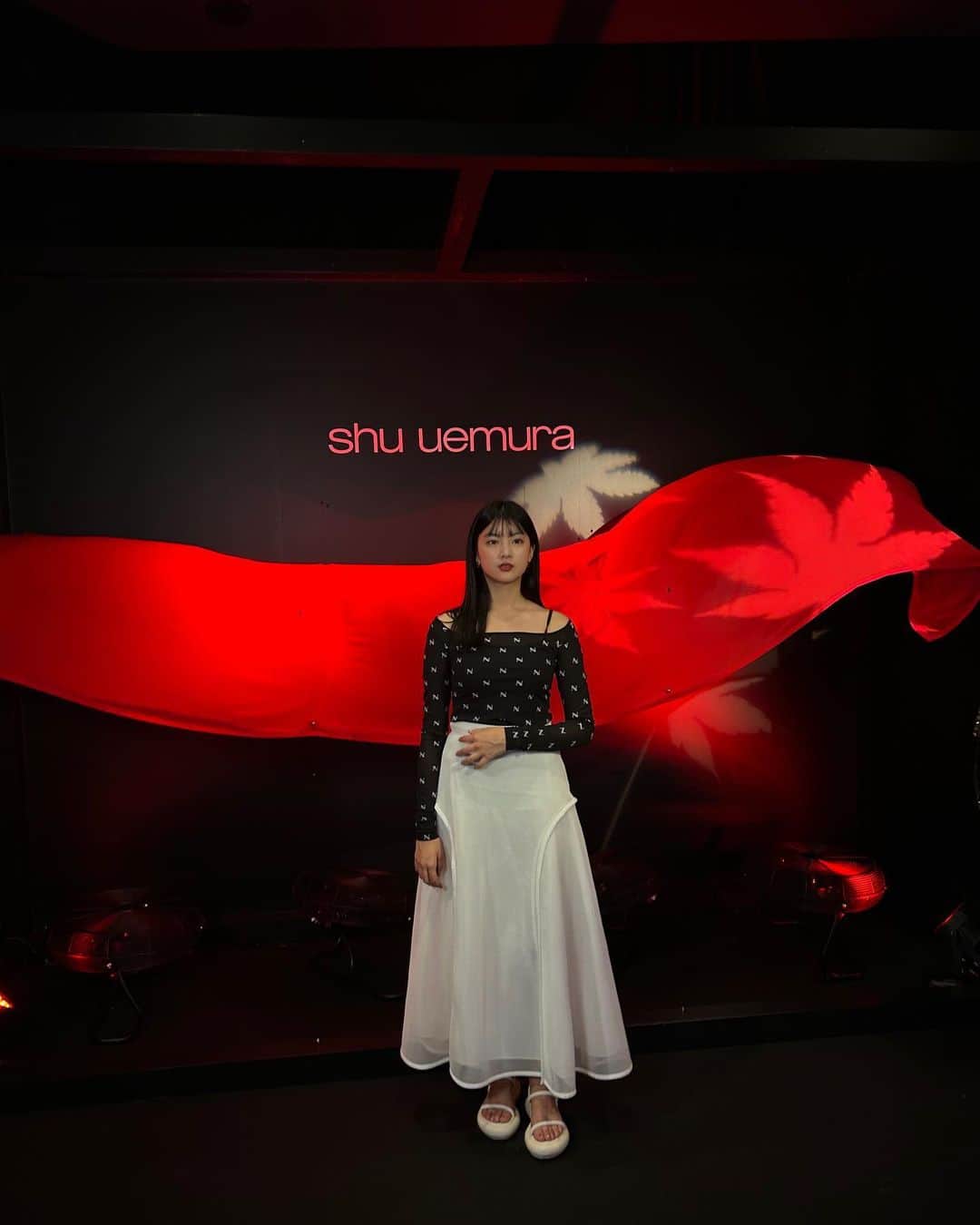 HITOMIのインスタグラム：「@shuuemura  early autumn collection🌹🩶」