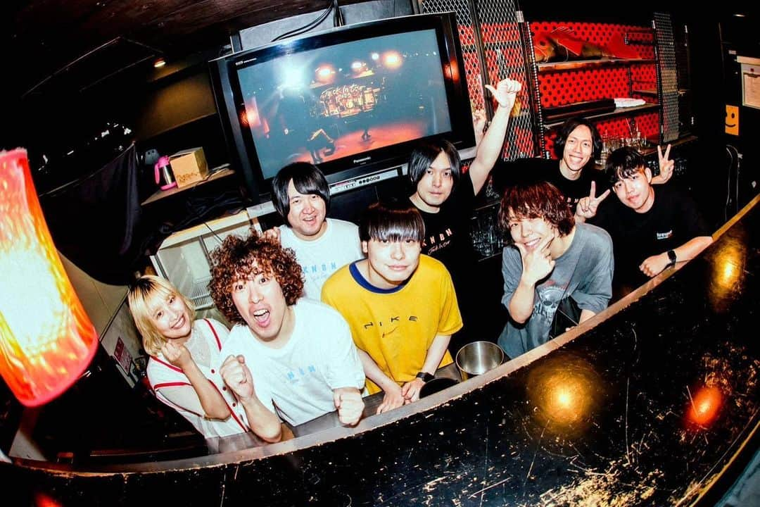 大貫みくのインスタグラム：「🎱🎱🎱  【KANA-BOON "Jack in tour 2023"】 7/7(金) @金沢EIGHT HALL Mr.ふぉるてのサポートで参加させてもらいました！ 見てくれた皆さんありがとうございました！  愛に溢れた1日でした。 KANA-BOONがかっこよすぎて震えました。 強くて優しい先輩がいるのって幸せなことだ…！ 夢みたいな1日でした。 またご一緒できるようにがんばります👊🏻  @akaikai_69」