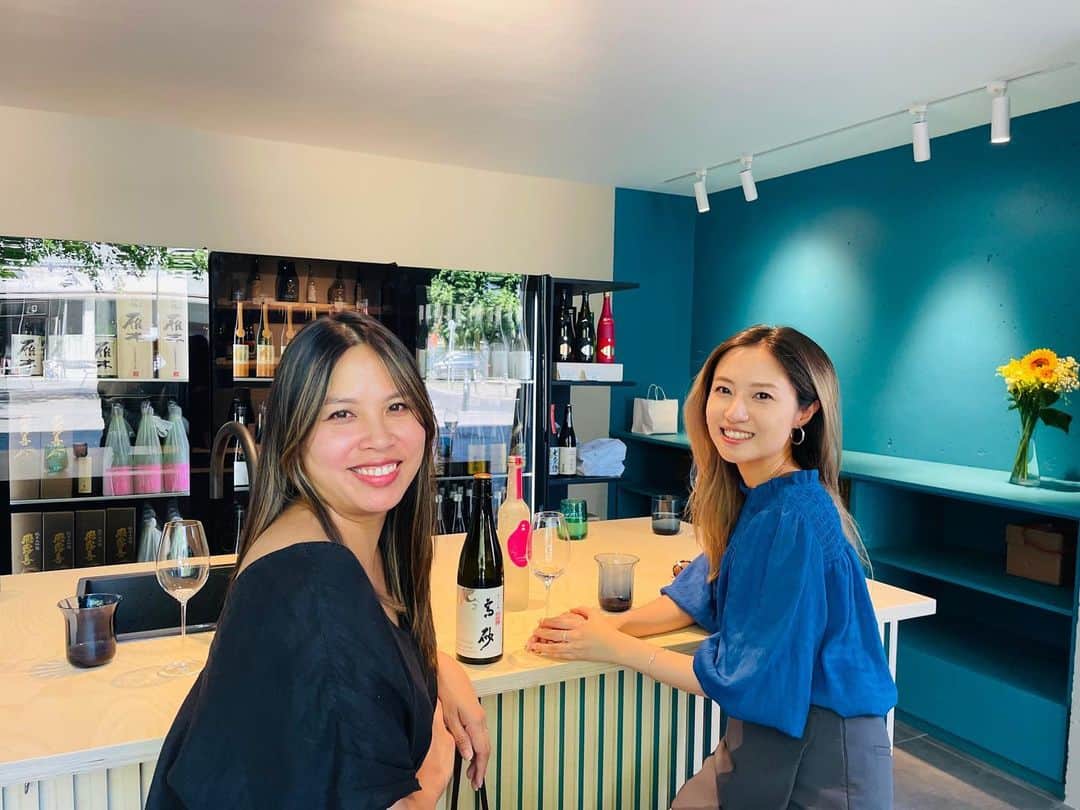 のインスタグラム：「das neue japanische Sake-Geschäft "SuiSui" @suisui_sake in Berlin.  congratulations on opening!!!! I’m really happy that your aim finally came true. you love Japanese culture and sake more than us maybe :-)   #suisui #sake #berlinwedding #germany #neuöffnung #japanisch」