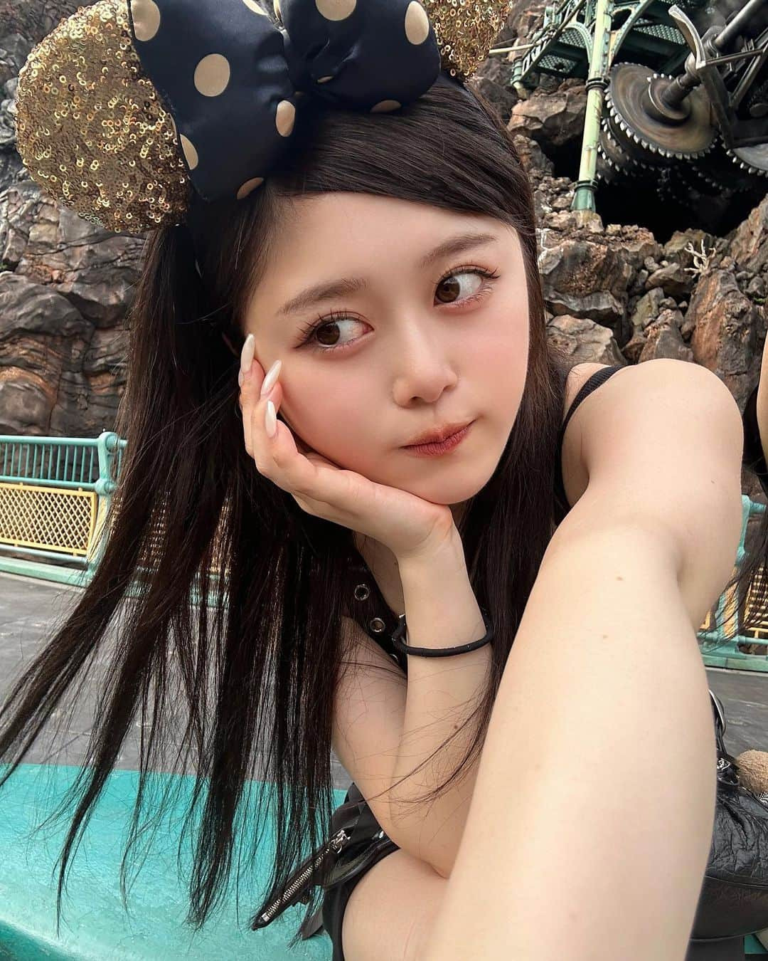 佐藤もえさんのインスタグラム写真 - (佐藤もえInstagram)「暑すぎて前髪紛失👳」7月8日 18時33分 - _lulumoe