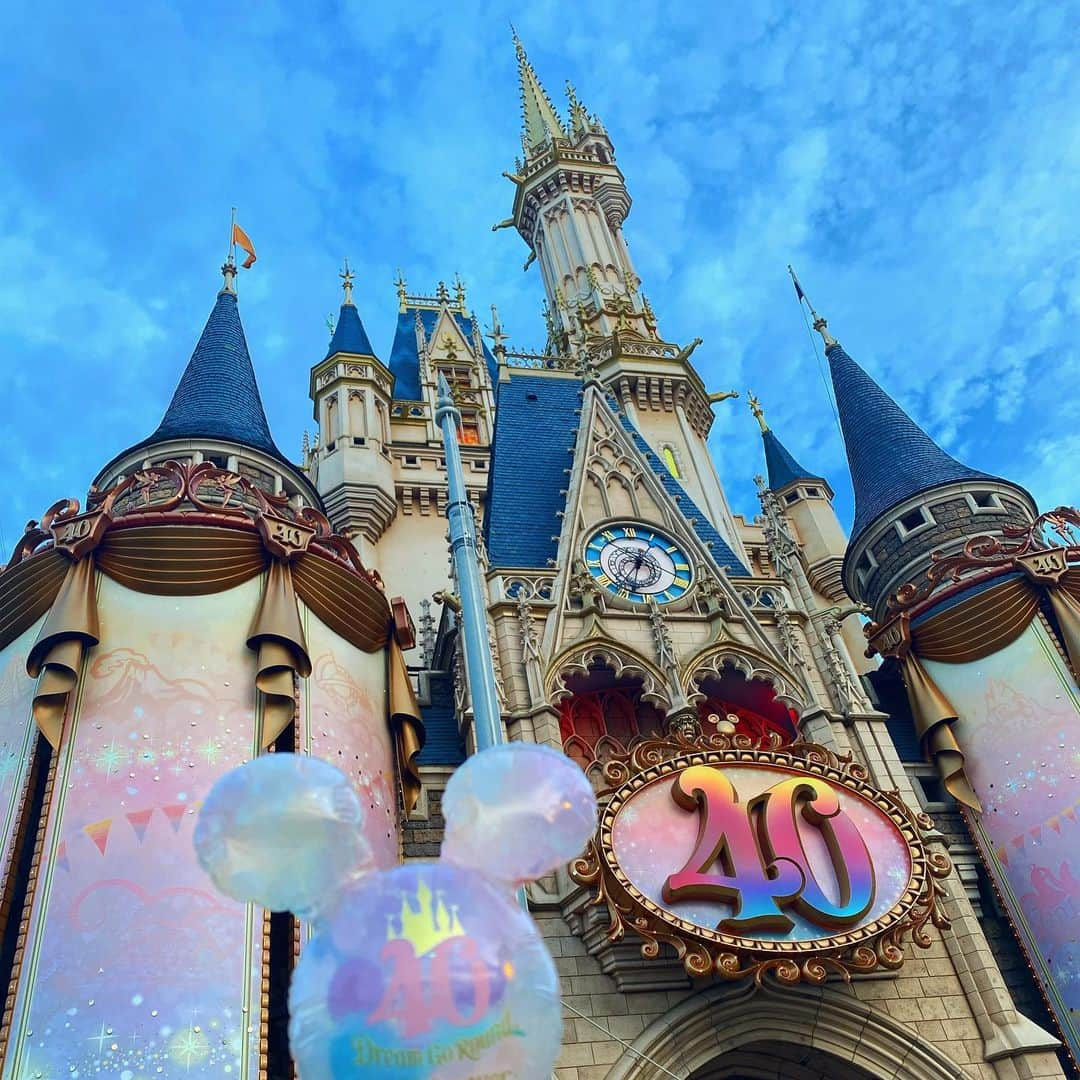 cahoのインスタグラム：「🎈🏰   #TDL」