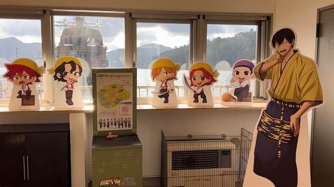華密美琉さんのインスタグラム写真 - (華密美琉Instagram)「🚲♨️🗻  welcome to hakone!!  弱ペダと箱根のコラボはいいぞ！！ スタンプラリーに参加してきました🚲  箱根 × 弱虫ペダル周遊スタンプラリー  YouTubeに新しい動画を投稿したので  みてねーーー！弱ペダはいいぞ！  カモミールチャンネルコスプレ 【ChamomileCHcosplay】 https://www.youtube.com/watch?v=YsxefxW280s  チャンネル登録と高評価 よろしくお願いしますっショ！！  🚲♨️🗻  #弱ペダin箱根2023  #弱虫ペダルin箱根2023  #弱虫ペダル  #弱虫ペダル好き  #弱ペダ  #弱ペダを応援し隊  #箱根  #スタンプラリー  #スタンプラリー制覇  #三河屋旅館  #東堂尽八  #巻島裕介  #小野田坂道  #ユネッサン  #弱虫ペダルの湯  #hakone  #hakoneonsen  #onsen  #cycling  #cyclinglife  #cyclinggirl  #yowamushipedal  #yowapeda  #カフェ巡り  #三河屋カフェ  #温泉女子  #温泉  #箱根湯本  #海賊船  #サイクリング女子」7月8日 19時11分 - chamomile_chami