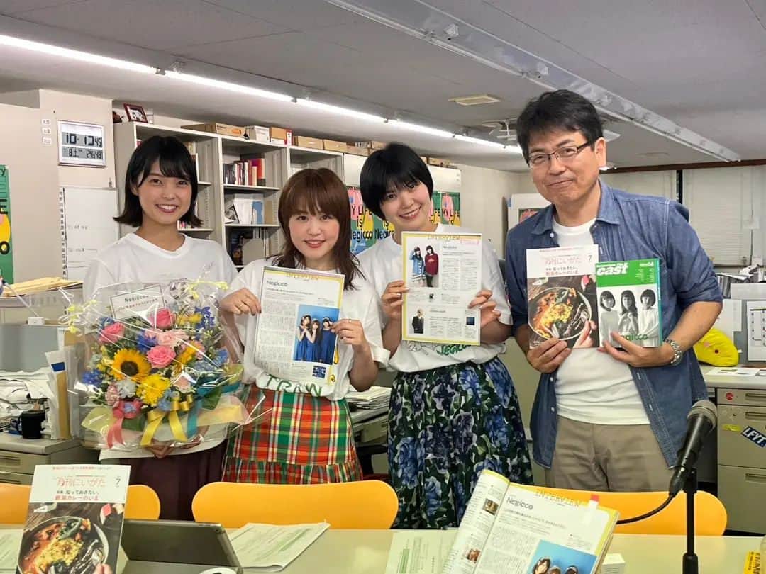 Kaedeのインスタグラム：「『月刊にいがた』特別企画「Negicco20周年記念　“みんなの声“でインタビュー」 見てくださった皆様ありがとうございました！いつもお世話になっている笹川さんとの公開インタビュー、とても楽しい時間でした。質問がたくさん来ていて嬉しかったです！メッセージ動画もびっくりでした（音声聴きとりにくかったみたいですみません）。配信終わりで二択の答え合わせをしたらまさかの二択じゃなかったのが個人的なハイライトです😂 #Negicco」