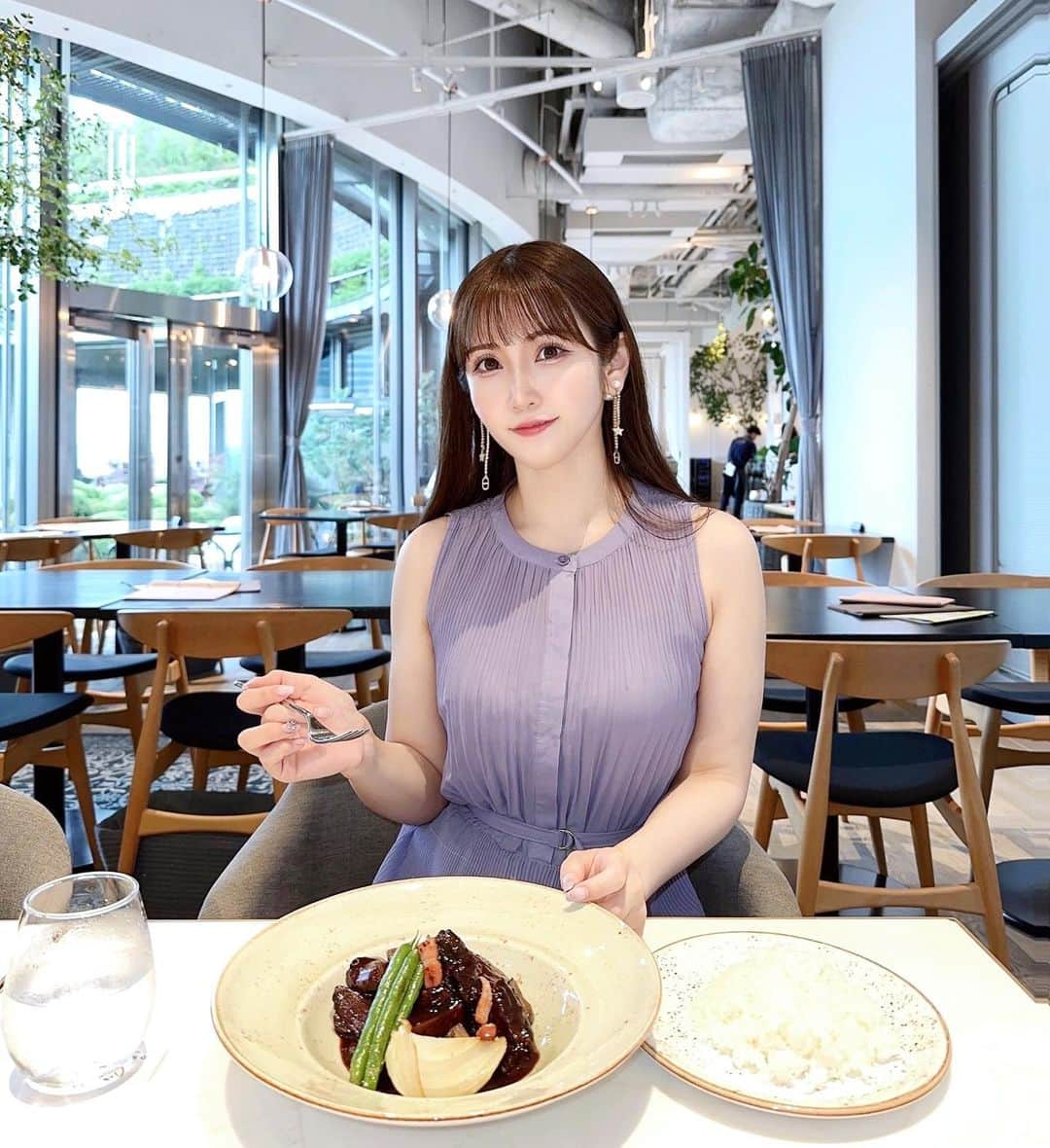 五十嵐茉優さんのインスタグラム写真 - (五十嵐茉優Instagram)「もう1ヶ月くらい前だけど れあちゃんと日比谷でランチした🍴♡  #日比谷ランチ #drawinghouseofhibiya」7月8日 19時27分 - mau08us