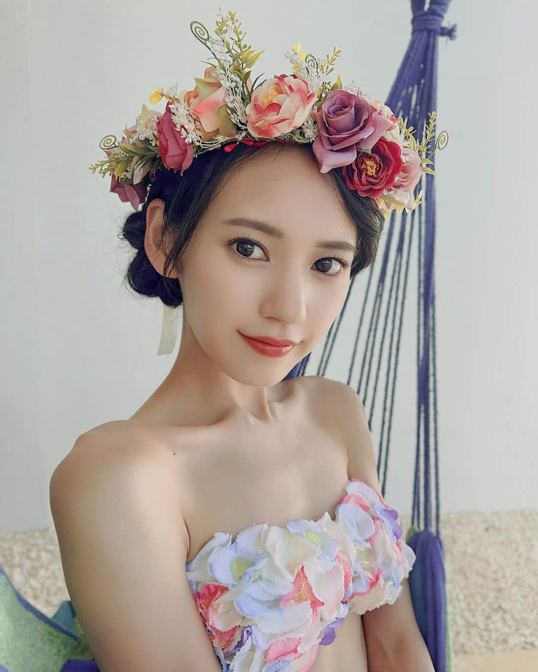 八掛うみのインスタグラム：「. お花可愛かった💐」