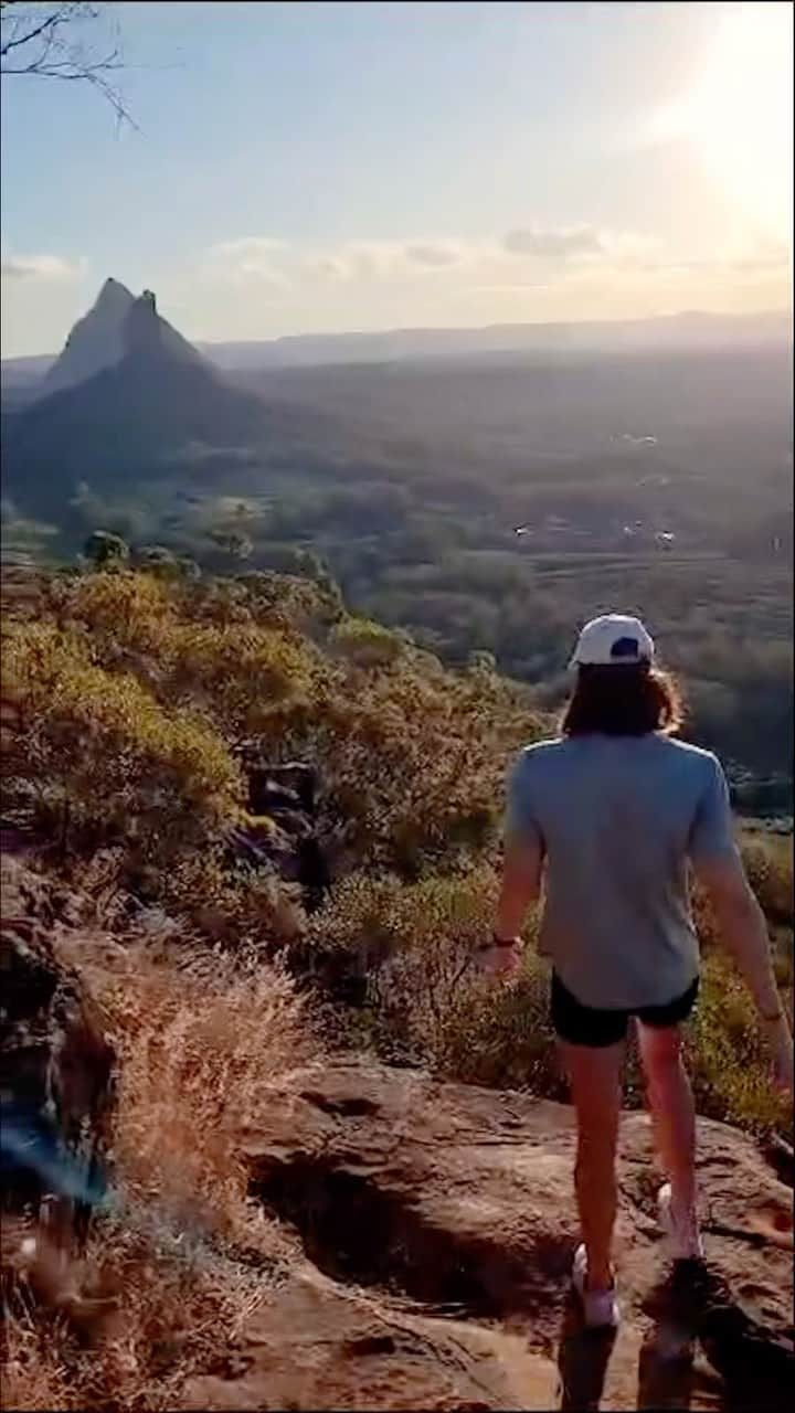 ケイト・キャンベルのインスタグラム：「Cate’s small win of the week is going hiking with her partner. ⛰️  What’s your small win this week?  #Allianz | #GetReadyForTheBest | #RoadtoParis2024 | #SmallWins」