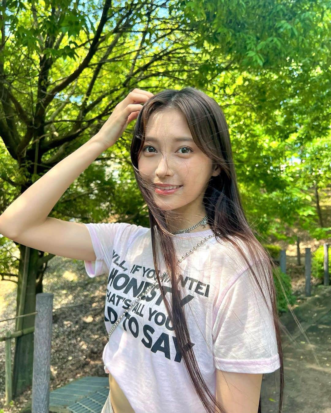 小山リーナのインスタグラム：「ピンクとグレーの組み合わせ好き🐇」