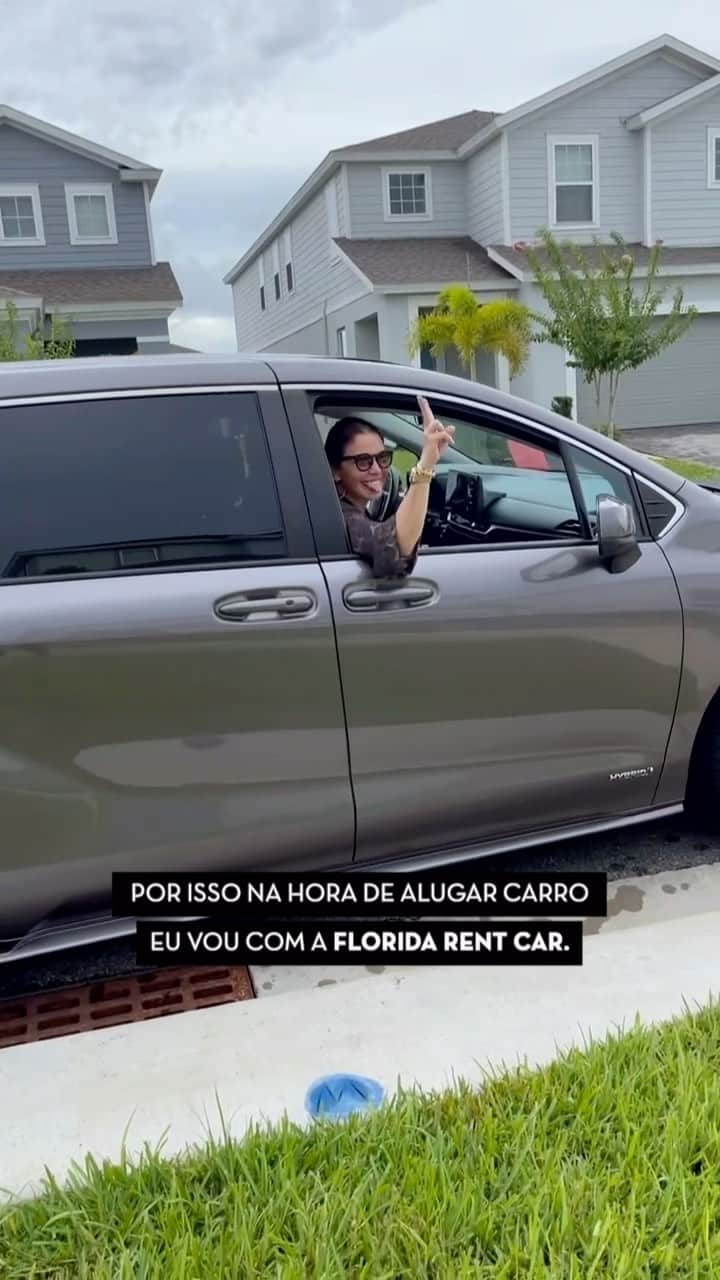 Giovanna Antonelliのインスタグラム：「Me conta q amiga vc é quando viaja? 🤣 Pq aqui a gente tem a @floridarentalcar pra ajudar .」