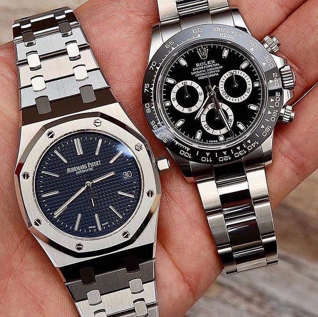 Daily Watchさんのインスタグラム写真 - (Daily WatchInstagram)「Which would you pick? Rolex Daytona or the AP Royal Oak 15202? 🤔 Photo by @matthieu_84」7月8日 22時15分 - dailywatch