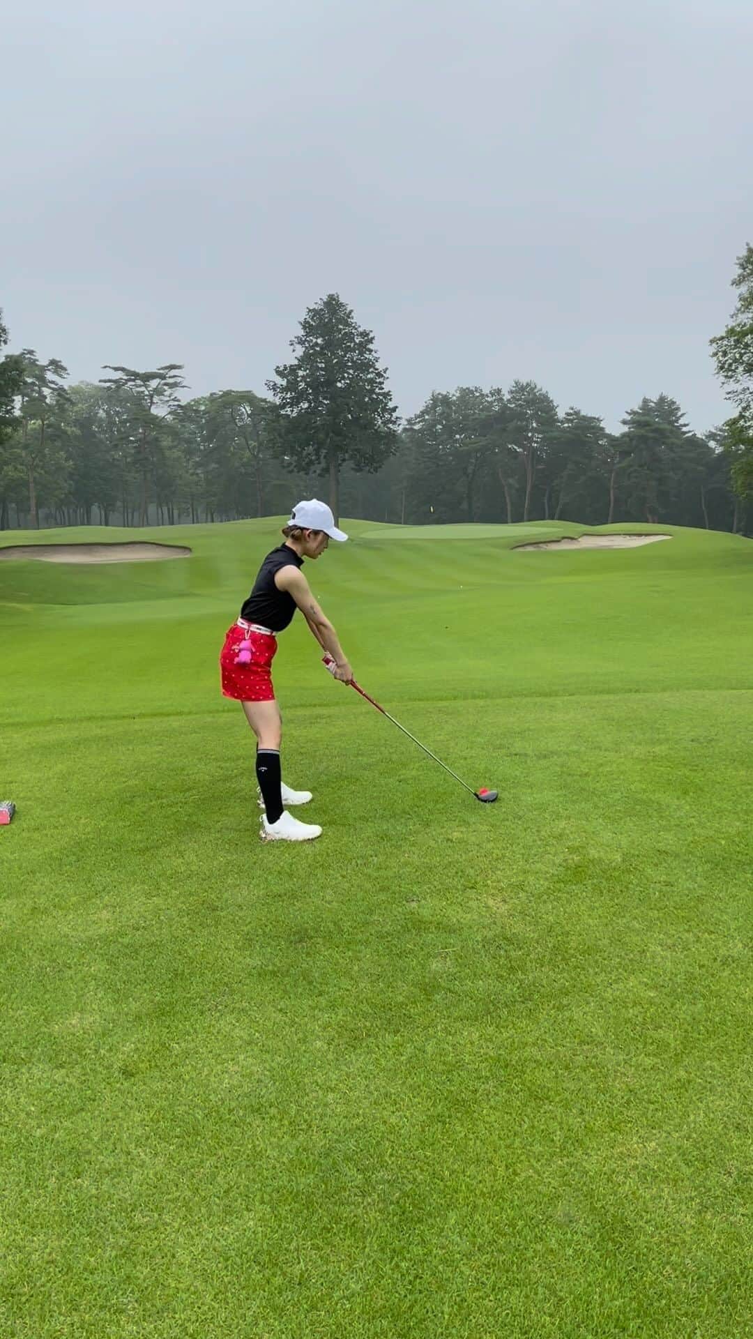のインスタグラム：「この前2回目のゴルフ行ってきた⛳️ 楽しかったな〜 #ゴルフ女子 #ゴルフ初心者 #ゴルフ #ゴルフコーデ #golf」
