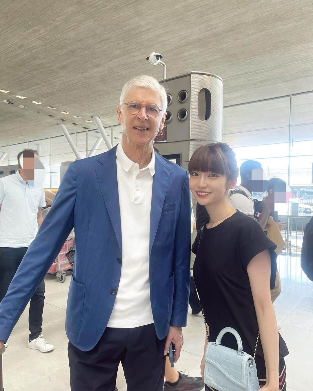 荻野由佳のインスタグラム：「ヴェンゲルさん、、!! #arsenewenger」