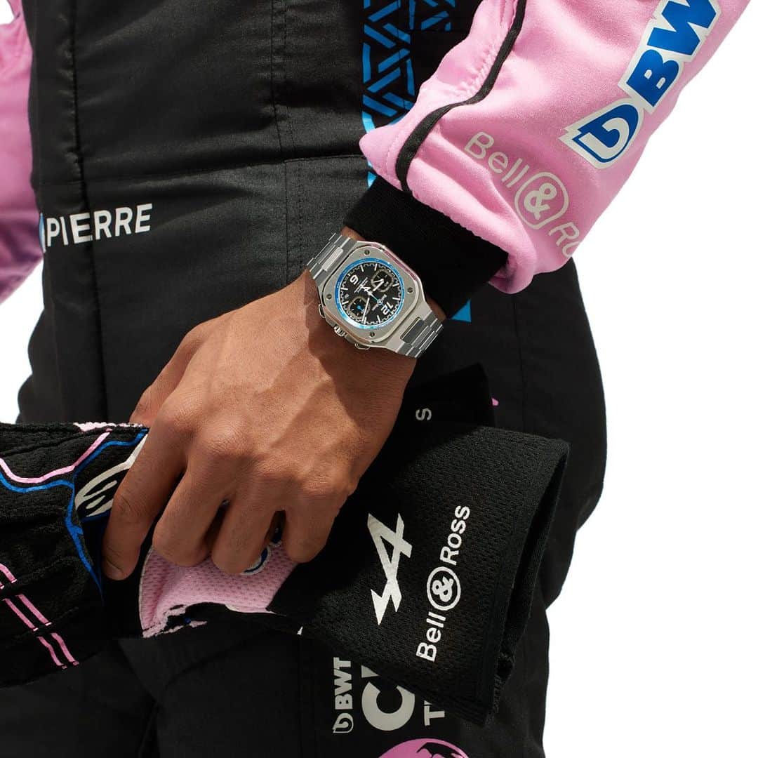 のインスタグラム：「To the F1 drivers, each second is of the utmost importance, and hence the chronograph function of the BR 05 Chrono A523 provides the exact readings on demand by means of its self-winding mechanical BR-CAL.326 calibre movement.  Discover more via the link in our bio. #bellross #timeinstruments #BR05 #BR05Chrono #BRAlpine #Alpine」