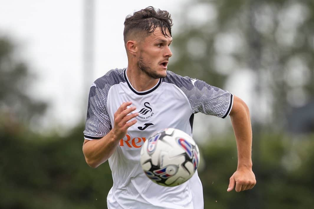 スウォンジー・シティAFCさんのインスタグラム写真 - (スウォンジー・シティAFCInstagram)「The Swans began their pre-season campaign with a 2-0 victory over @haverfordwestafc at Fairwood 🦢」7月8日 23時08分 - swansofficial