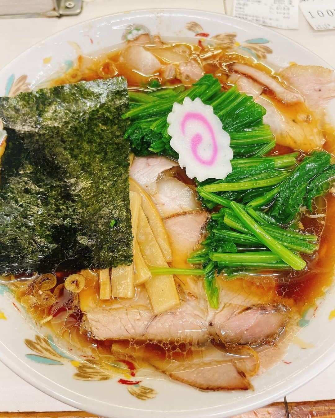 道井悠さんのインスタグラム写真 - (道井悠Instagram)「青島食堂さん🍜 生姜醤油ラーメン最高でした。 開店前に並び始めたのですがちょっと遅かったら大行列でした💦 またいきたい🤤  最近の道井写真置いときます。 インスタフォローしてくれててラーメンめくった人だけの水着(水着っぽくない水着なので実はあまり恥ずかしくない笑🥹) いずれ原奈津子(巨乳)とのツーショットも載せたいっ👙 もったいぶってるわけじゃなくて！ 需要が無いだろうから私のは載せてもなあってなってるだけです。 Twitterなあ、、って。  サウナ大好きで仕事が詰まってない時は週2で行ってるのですが、本当は健康に悪いと言われようが好きなものは好きだ…！😶‍🌫️ ストーリーズにも前上げましたが、藤沢の8ホテルは撮影もOKで女子会にぴったりだったのでおすすめです︎👍🏻 ̖́-  イベント告知まとめ🎪 🌸7月22日(土) 【もりみちタイムズ~何でもアリの夏祭り~】 声優 森千早都とのもりみちイベントです。 相変わらずハチャメチャに楽しくやろうと思ってるので気になった方は会場で一緒に遊びましょう🔫 1部　14時 t.livepocket.jp/e/31o2x 2部　18時 t.livepocket.jp/e/ybjcf 会場：水道橋Words  🌸8月6日(日) 【舞台『東京War:DS-狂震の渋谷編-』アフタートークイベント】 4月に主演させていただいた女性のみのアクション舞台のイベントになります。 観に来てくださった方は楽しめる内容になってますのでぜひ✨ 通販でDVDも販売してます👊 https://tiget.net/events/255964  🌸8月13日(日) ？？？  🌸9月17日(日) 【ナガノアニエラフェスタ】 長野で行われる大きなアニソンイベントです🗻 ライブレボルトで出演します。 2.3年振りのライブレボルトで楽しみです！ https://aniera-festa.com/  🌸12月20日~ 舞台予定  YouTubeもパチンコパチスロ関係など定期的に上がりますので、良かったら見てみてくださいね📺 777パチガブさんやユニバチャンネルさんによく出演させていただいていますので、チャンネル登録よろしくお願いいたします🙏✨  毎日暑いですが、激アツの夏にしましょー！︎︎☁  #声優 #声優イベント  #voiceactor  #actor  #道井悠 #麺スタグラム #ラーメン #青島食堂  #秋葉原ラーメン  #もりみち #東京戦区」7月8日 23時17分 - michiiharuka