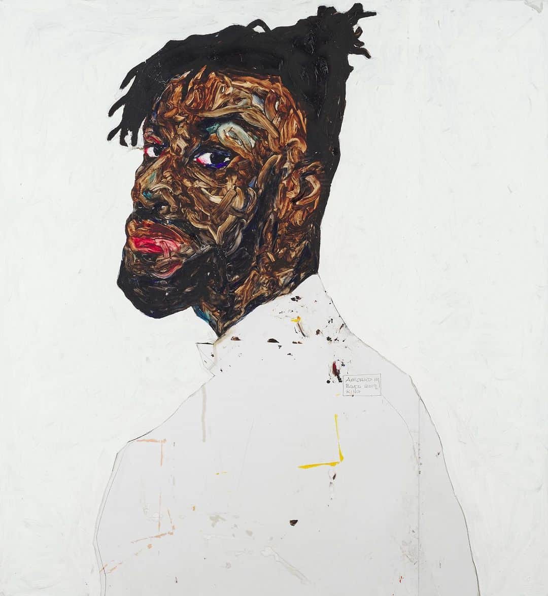 ガゴシアン・ギャラリーさんのインスタグラム写真 - (ガゴシアン・ギャラリーInstagram)「"Soul of Black Folks," the first solo museum exhibition of work by Amoako Boafo (@amoakoboafo), opens on July 13 at the Seattle Art Museum (@seattleartmuseum). Curated by Larry Ossei-Mensah (@larryosseimensah), the show presents more than thirty paintings created by the artist between 2016 and 2022.   Boafo uses vibrant colors and textured paint—often applied with his fingertips—to create intimate and potent portraits centering Black subjectivity, Black joy, the Black gaze, and radical care. The exhibition originated at the Museum of the African Diaspora, San Francisco (@moadsf), and traveled to the Contemporary Arts Museum Houston (@camhouston). Follow the link in our bio to learn more.  _____________ #AmoakoBoafo #Gagosian Amoako Boafo, "White on White," 2019 © Amoako Boafo」7月8日 23時54分 - gagosian