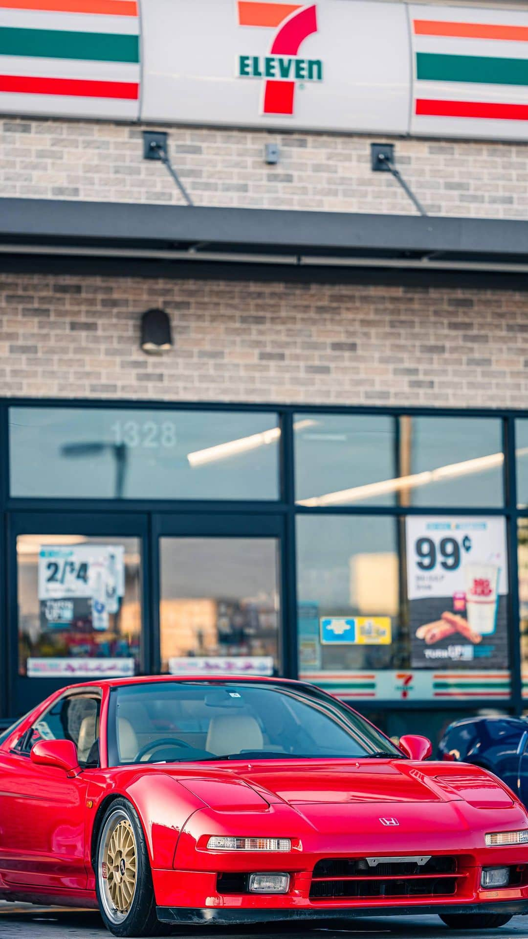 7-Eleven USAのインスタグラム：「TAG A CAR FRIEND, IF UR TAGGED U GO GET A FREE @SLURPEE on 7/11!! 🥤👇  HAPPY @7eleven SLURPEE DAY!! 🎉 Celebrating with friends, cars that match their fav flavours & a night cruise 🌙 How do you celebrate? #OnlyAt7Eleven #CarsOf7Eleven #SlurpeeDay  🎥 : @roninprojekts  📸 : @selonari_  🏎️ : @originalauto @stevenaghakhani06 @2dr_nick」