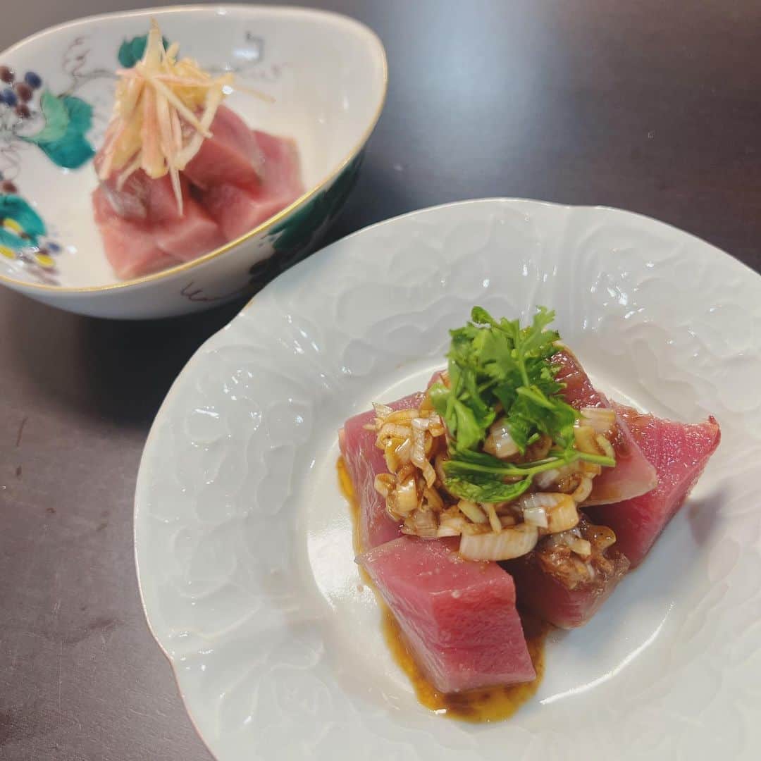 木村多江さんのインスタグラム写真 - (木村多江Instagram)「いただいたカツオ  色々な味付けで 楽しみました。  #おうちごはん  南蛮漬けを 作るついでに  野菜の揚げ浸しも。  自然の 恵み  ありがとう、ですね😊」7月9日 2時22分 - taekimura_official