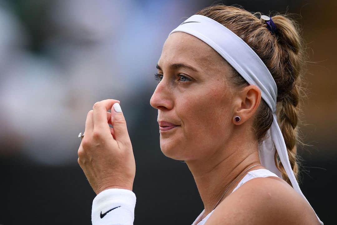 のインスタグラム：「Second week of Wimbledon here we come.   You have no idea how good it feels to write those words.  Thank you, thank you for all the support so far 💚💜  @wimbledon」